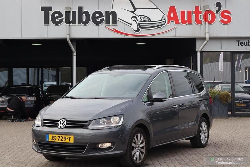 Gebraucht VW Sharan Highline 140 PS (102 kW) 2016 Grau Van / Kleinbus