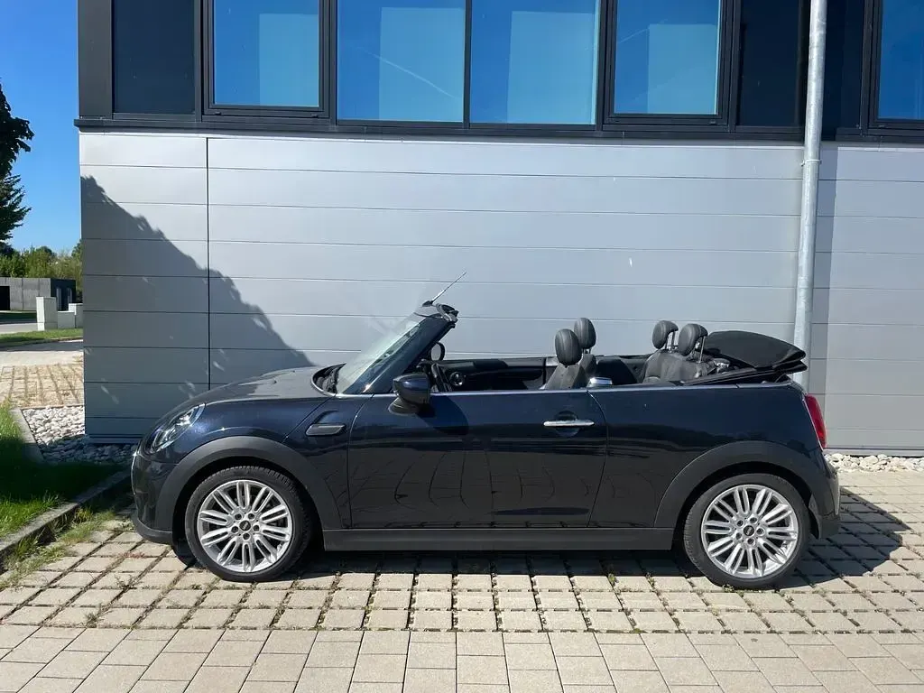 Gebraucht Mini Cooper Cabriolet 136 PS (100 kW) 2021 Schwarz Cabrio