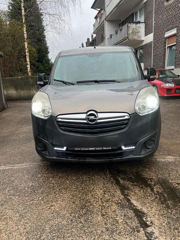 Gebraucht Opel Astra 2012 Grau Van / Kleinbus
