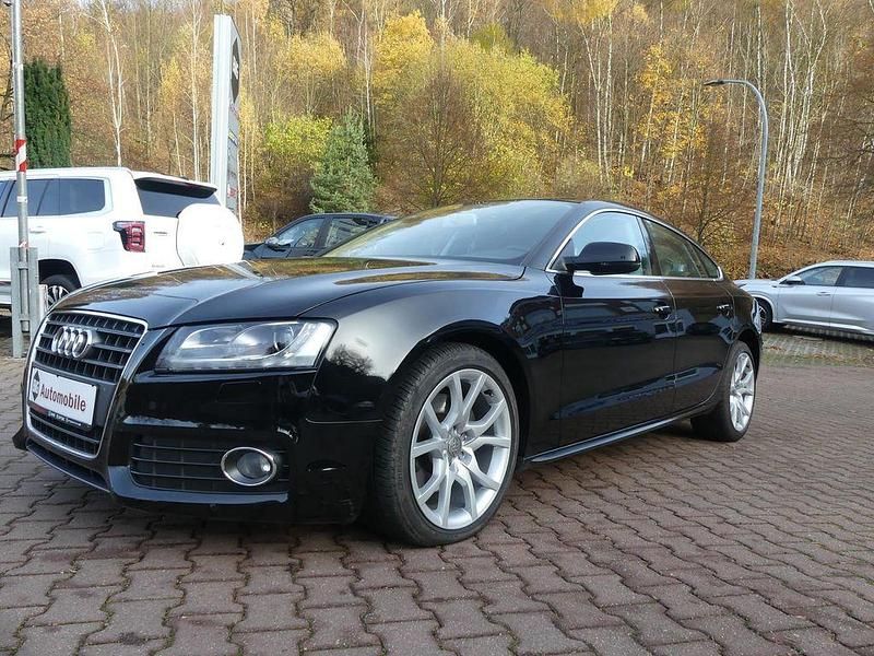 Schwarz Gebraucht 2010 Audi A5 Sportback S-Line Kleinwagen | 15.990 € (Teuer) - Bild 1/4