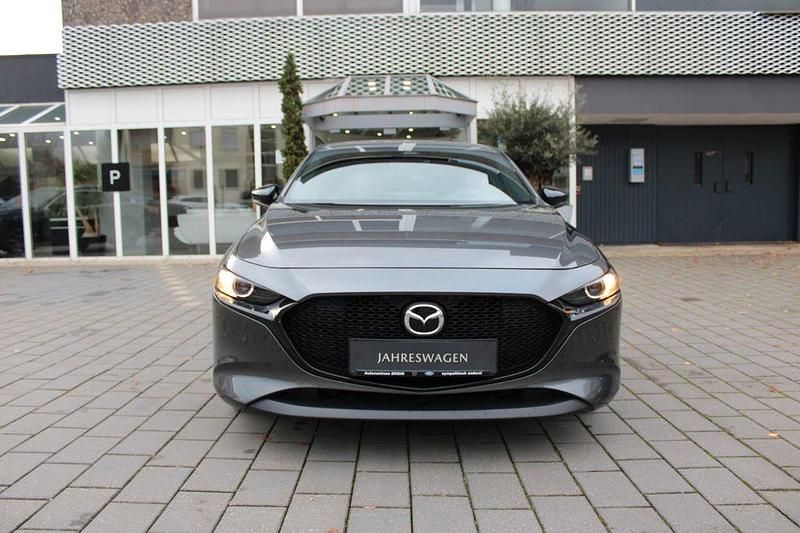 Gebraucht Mazda 3 Nagisa 140 PS (102 kW) 2025 Grau Limousine