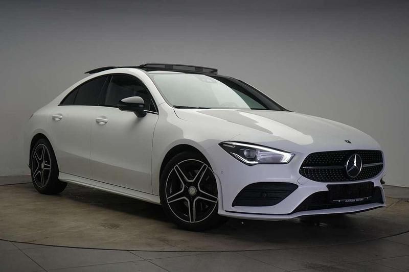 Gebraucht Mercedes CLA200 AMG 163 PS (119 kW) 2021 Polar white Coupé