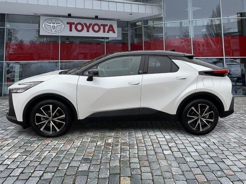 Gebraucht Toyota C-HR 197 PS (144 kW) 2024 Weiß SUV