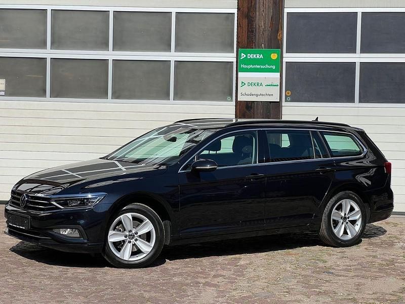 Gebraucht VW Passat Business 190 PS (139 kW) 2020 Deep black Kombi