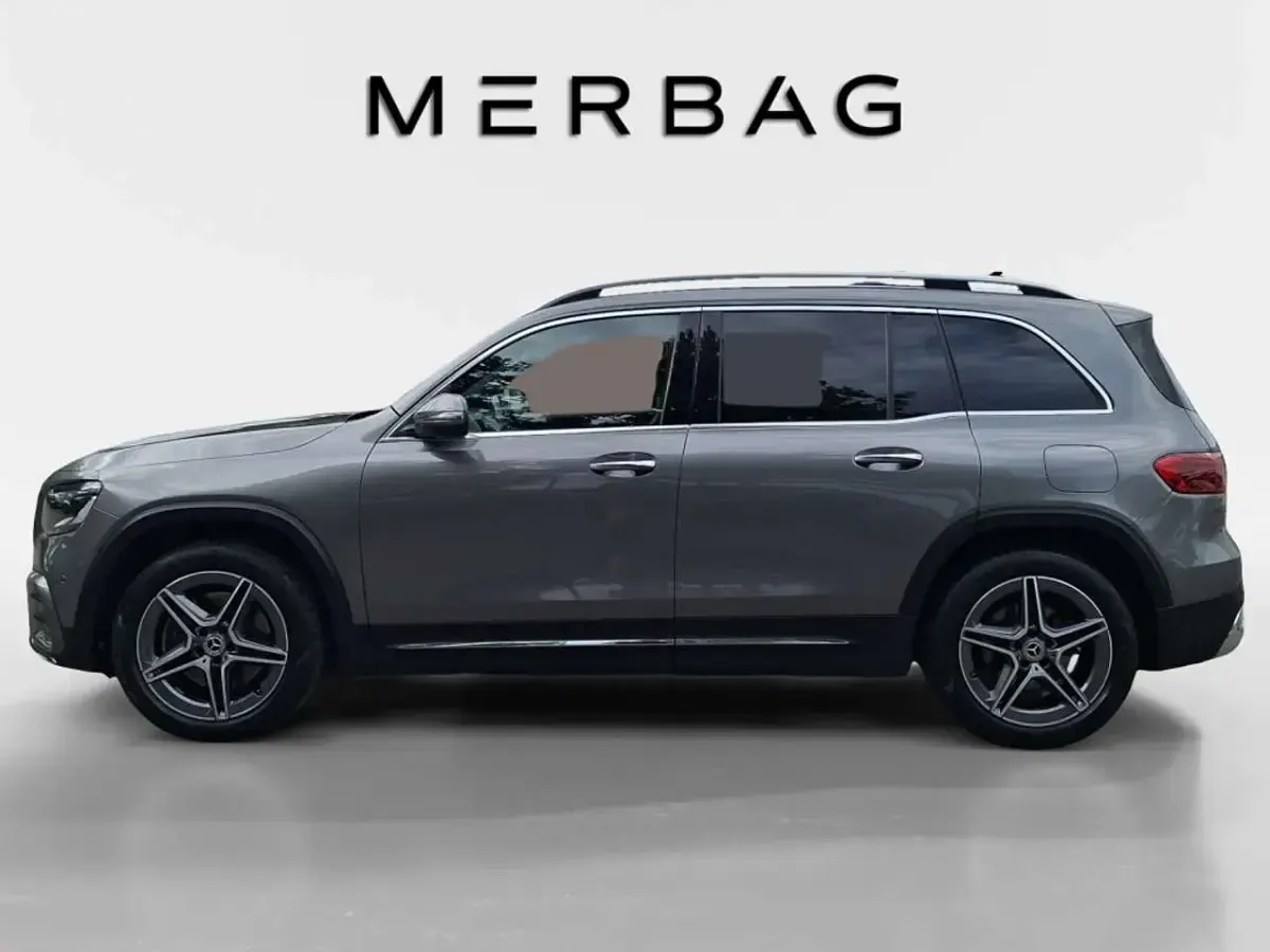 Gebraucht Mercedes GLB220 Advanced 190 PS (139 kW) 2025 Metalliclack mountaingrau SUV
