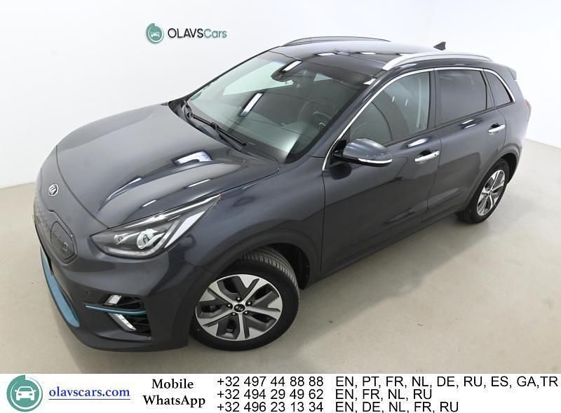 Grau Gebraucht 2020 Kia e-Niro SUV | 16.335 € (Guter Preis) - Bild 1/4
