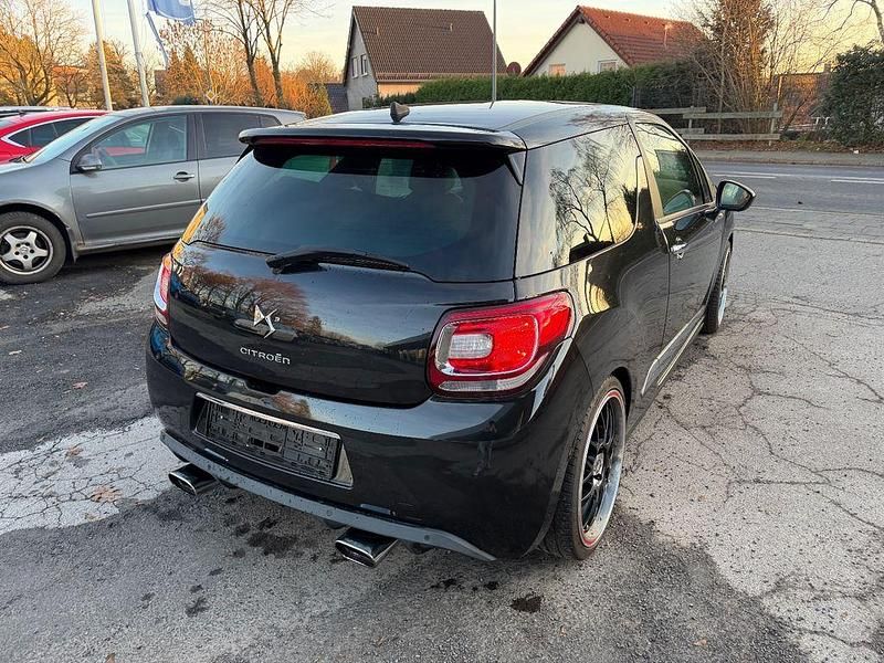 Gebraucht Citroën DS3 Sport Chic 156 PS (114 kW) 2011 Schwarz Limousine