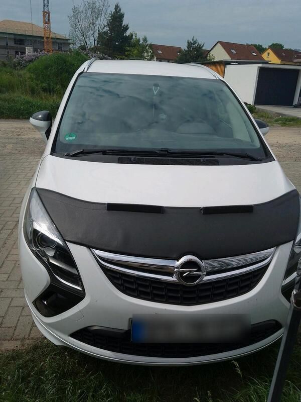 Weiß Gebraucht 2013 Opel Zafira Tourer OPC Van / Kleinbus | 9.000 € (Fairer Preis) - Bild 1/4