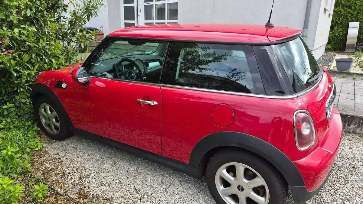Gebraucht Mini ONE 95 PS (69 kW) 2009 Rot Kleinwagen