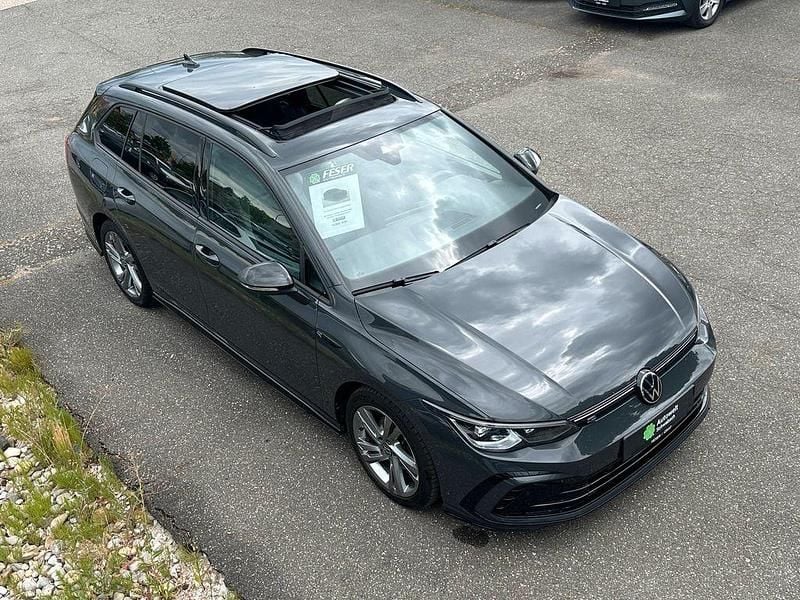 Grau Gebraucht 2021 VW Golf VIII R-line Kombi | 20.800 € (Guter Preis) - Bild 1/4