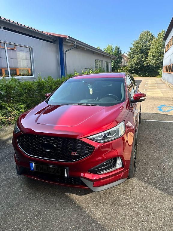 Rot Gebraucht 2019 Ford Edge ST-Line SUV | 22.999 € (Guter Preis) - Bild 1/4