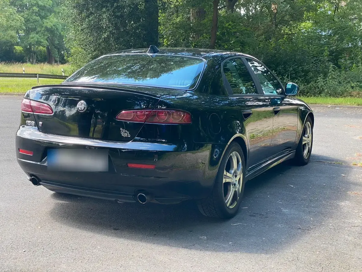 Gebraucht Alfa Romeo 159 Ti 185 PS (136 kW) 2007 Schwarz Limousine