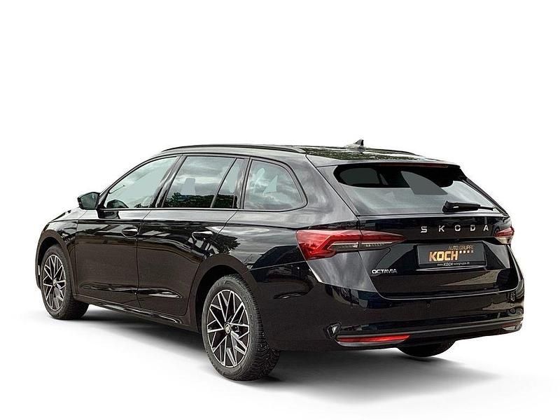 Gebraucht Skoda Octavia Selection 150 PS (110 kW) 2024 Schwarzmagic perleffekt Kombi