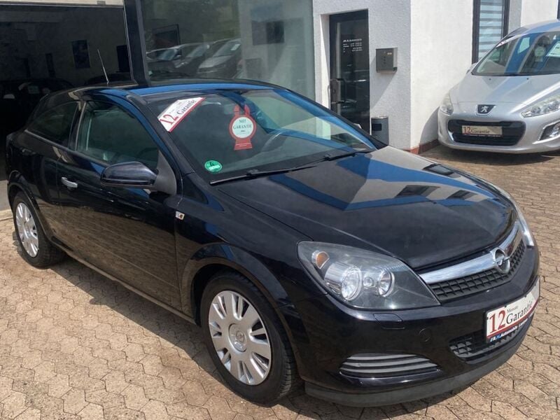 Gebraucht Opel Astra GTC Edition 90 PS (66 kW) 2009 Schwarz Coupé