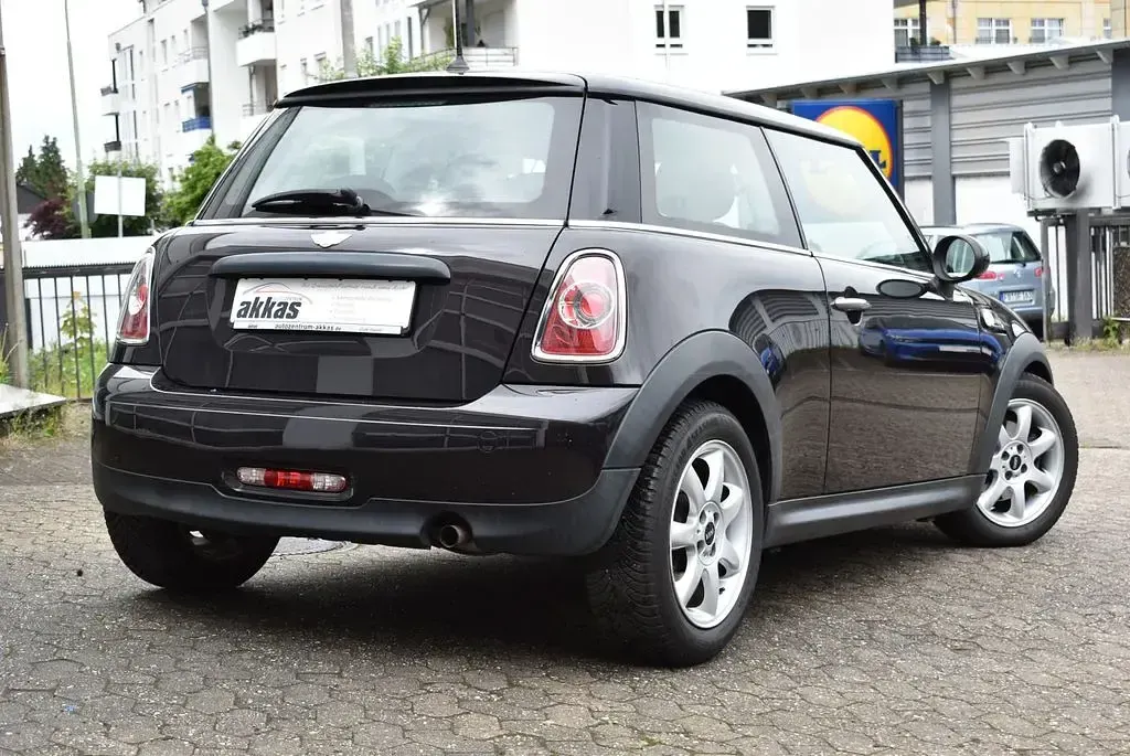 Gebraucht Mini ONE 120 PS (88 kW) 2013 Schwarz Kleinwagen