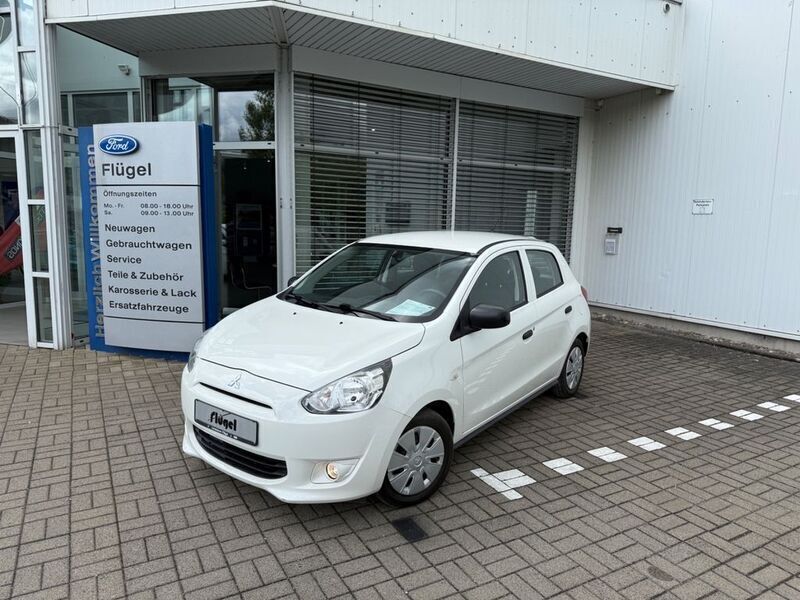 Weiß Gebraucht 2015 Mitsubishi Space Star Diamant Edition Limousine | 6.990 € (Etwas zu teuer) - Bild 1/4