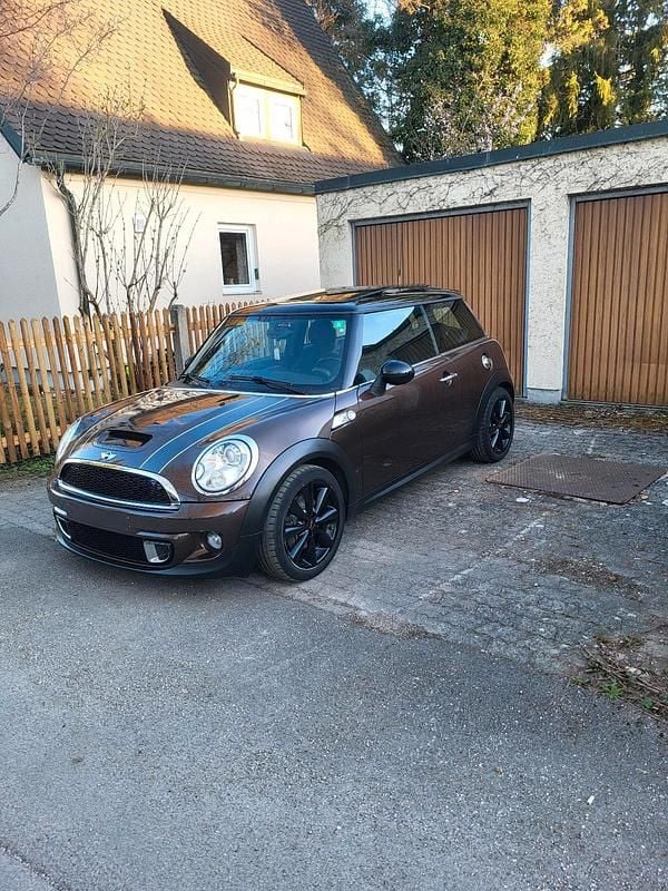 Usado Mini Cooper S 184 HP (135 kW) 2011 Castanho Citadino