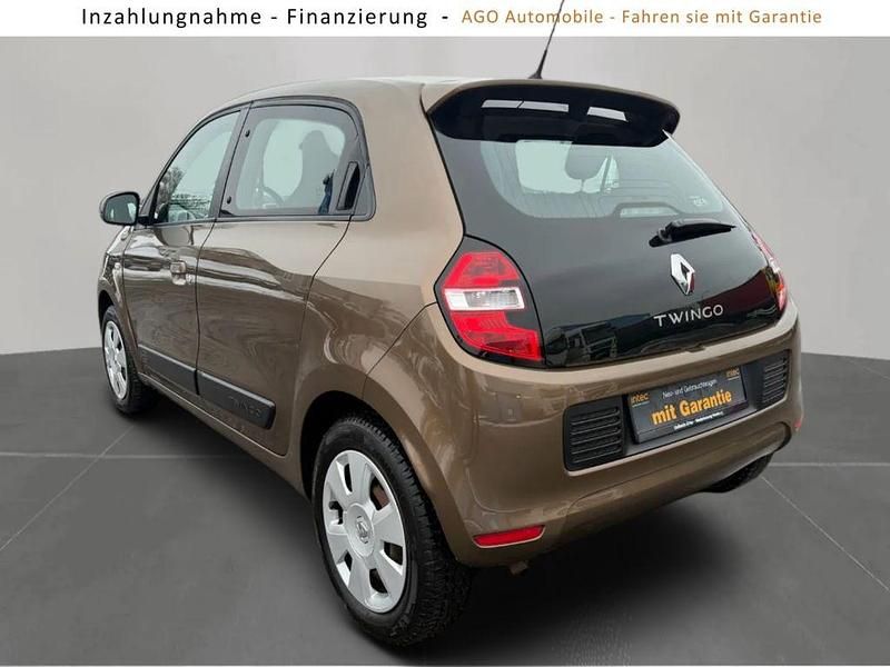 Gebraucht Renault Twingo Dynamique 71 PS (52 kW) 2015 Braun Kleinwagen