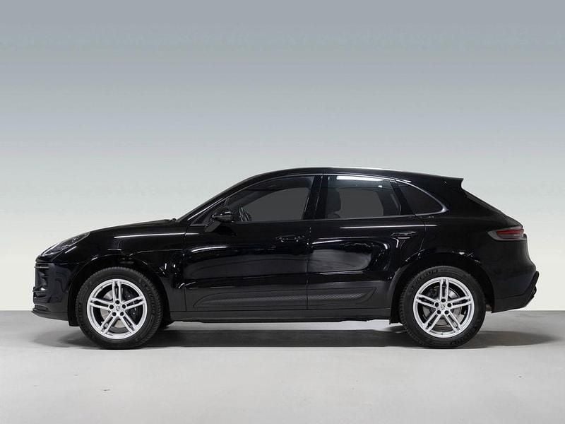 Gebraucht Porsche Macan 265 PS (194 kW) 2024 Schwarz SUV