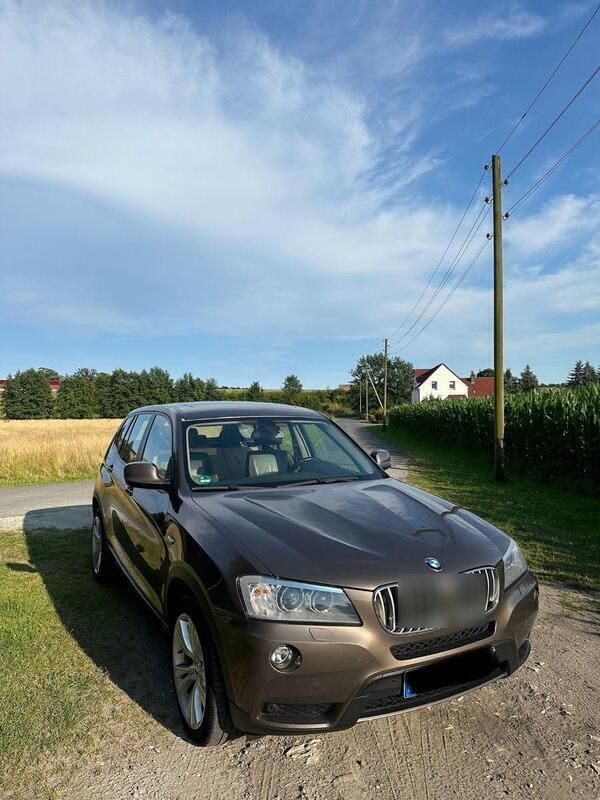 Braun Gebraucht 2012 BMW X3 SUV | 10.999 € (Etwas zu teuer) - Bild 1/4