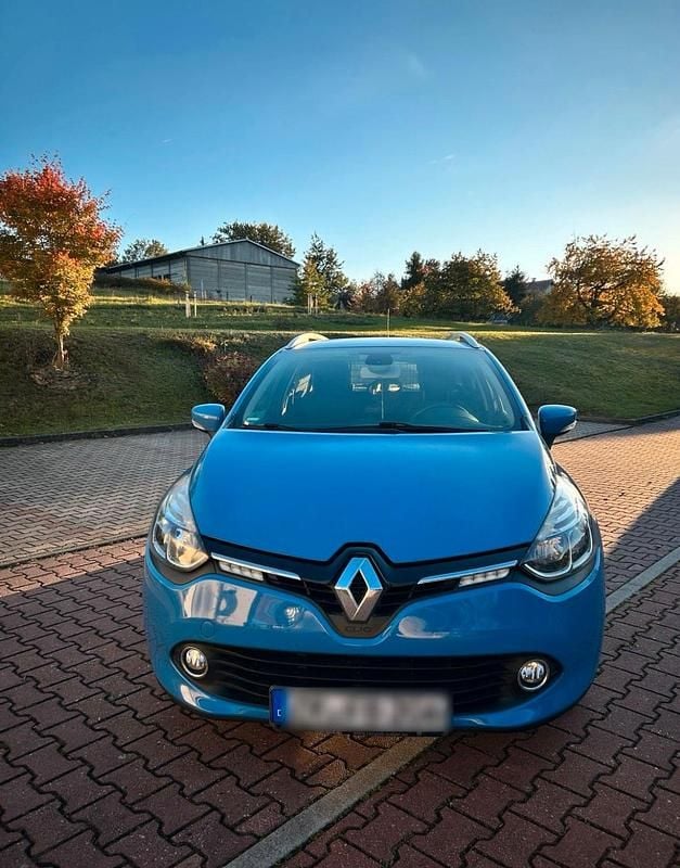 Blau Gebraucht 2015 Renault Clio GrandTour Kombi | 4.500 € (Superpreis) - Bild 1/4