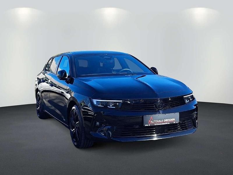 Gebraucht Opel Astra 131 PS (96 kW) 2023 Karbon schwarz (metallic) Kombi