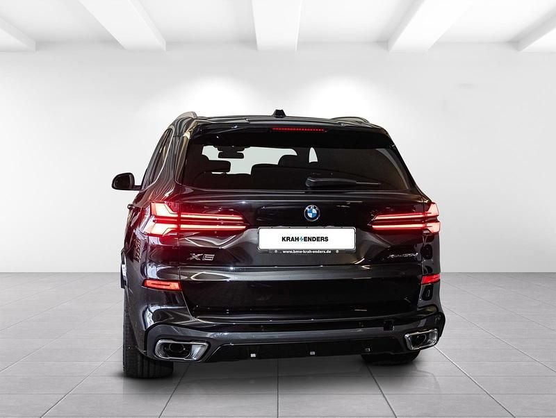 Neu BMW X5 Performance 298 PS (219 kW) 2025 Schwarz SUV