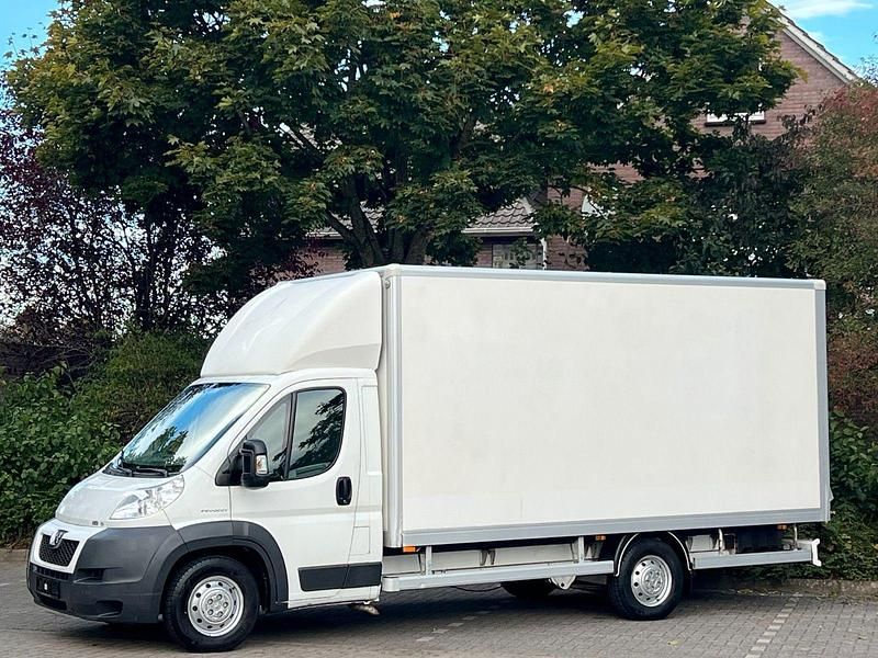Weiß Gebraucht 2008 Peugeot Boxer Van | 9.401 € - Bild 1/4