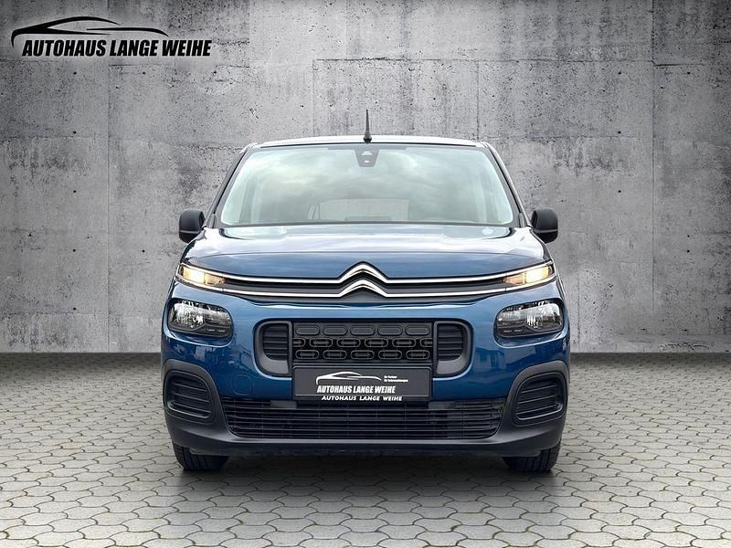 Gebraucht Citroën Berlingo Feel 131 PS (96 kW) 2019 Blau Van / Kleinbus