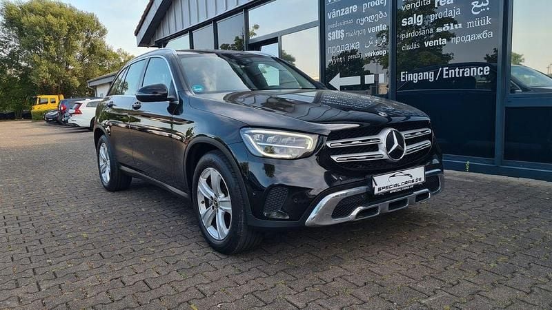 Schwarz Gebraucht 2020 Mercedes GLC220 SUV | 24.990 € (Superpreis) - Bild 1/4