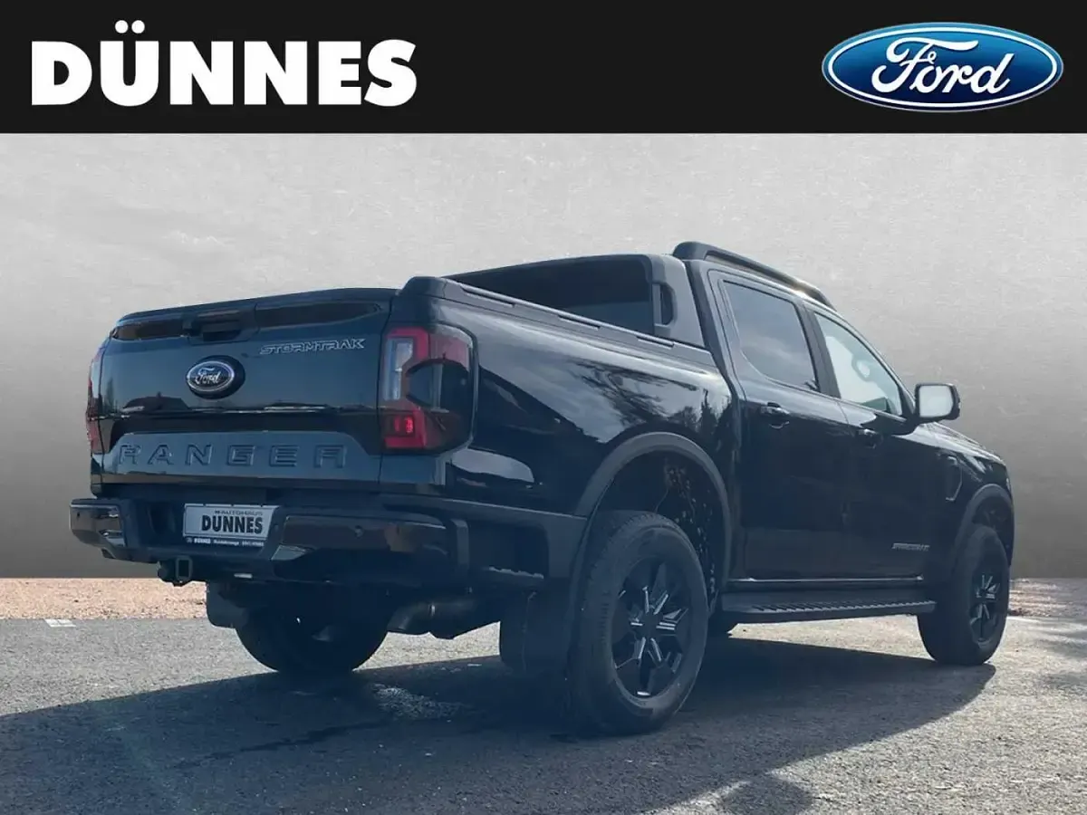 Neu Ford Ranger 281 PS (206 kW) 2026 Schwarz (agate black metallic) Pickup
