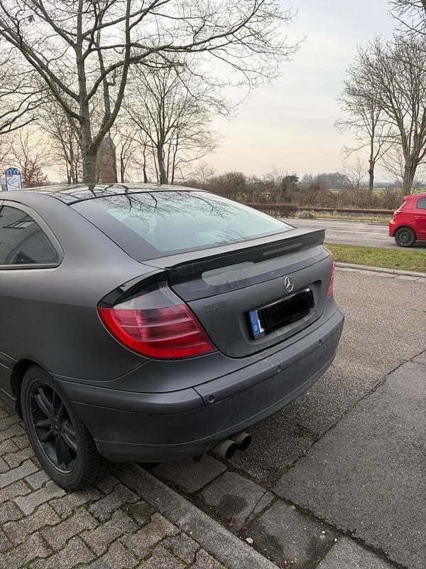 Gebraucht Mercedes C230 193 PS (141 kW) 2001 Grau Coupé