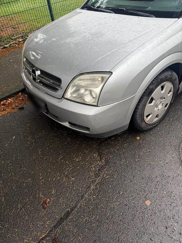 Silber Gebraucht 2003 Opel Vectra Limousine | 2.000 € (Fairer Preis) - Bild 1/4