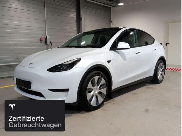 Weiß Gebraucht 2022 Tesla Model Y RWD SUV | 33.600 € (Fairer Preis) - Bild 1/4