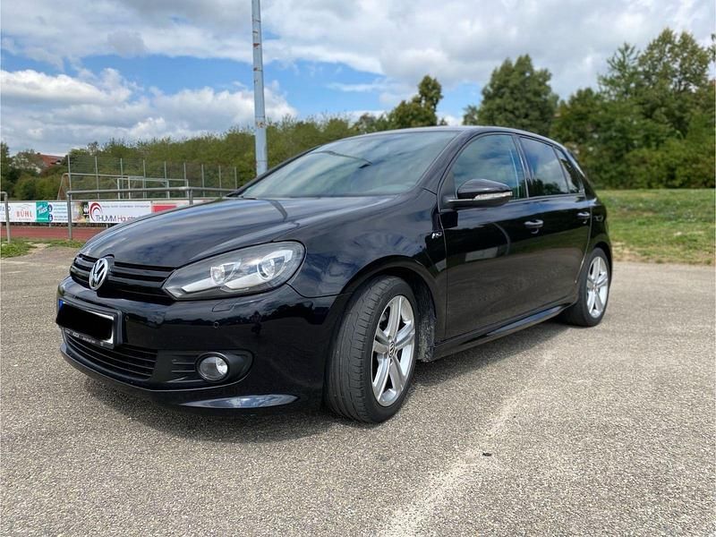 Schwarz Gebraucht 2009 VW Golf VI Highline Kombi | 7.400 € (Teuer) - Bild 1/4