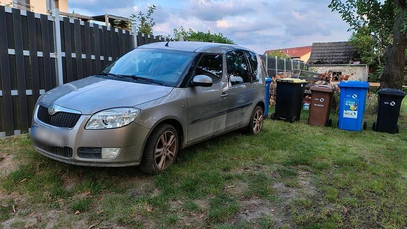 Beige Gebraucht 2006 Skoda Roomster Kombi | 2.500 € (Guter Preis) - Bild 1/4