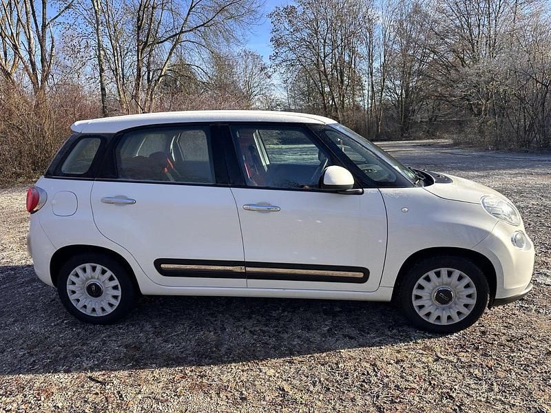 Gebraucht Fiat 500L Pop Star 120 PS (88 kW) 2015 Weiß Van / Kleinbus