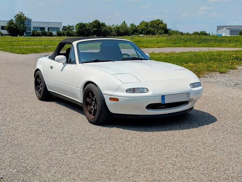Weiß Gebraucht 1992 Mazda MX5 Cabrio | 13.500 € - Bild 1/4