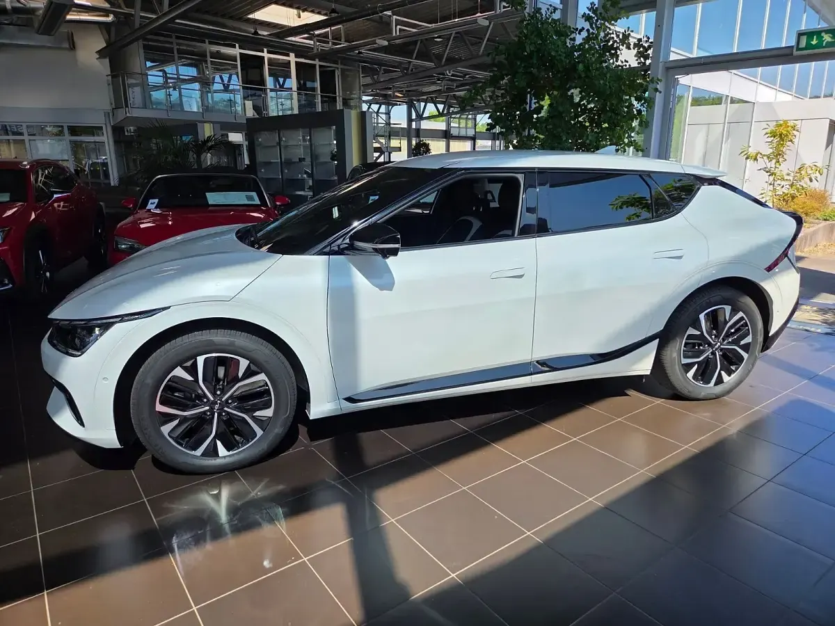 Gebraucht Kia EV6 GT-Line 167 kW (228 PS) 2022 Weiß SUV