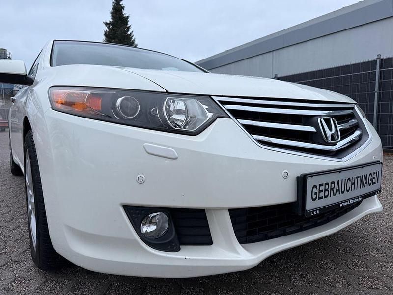 Gebraucht Honda Accord Executive 201 PS (147 kW) 2010 Weiß Limousine
