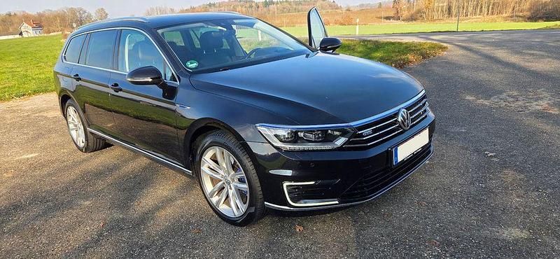 Gebraucht VW Passat GTE 218 PS (160 kW) 2018 Schwarz Kombi