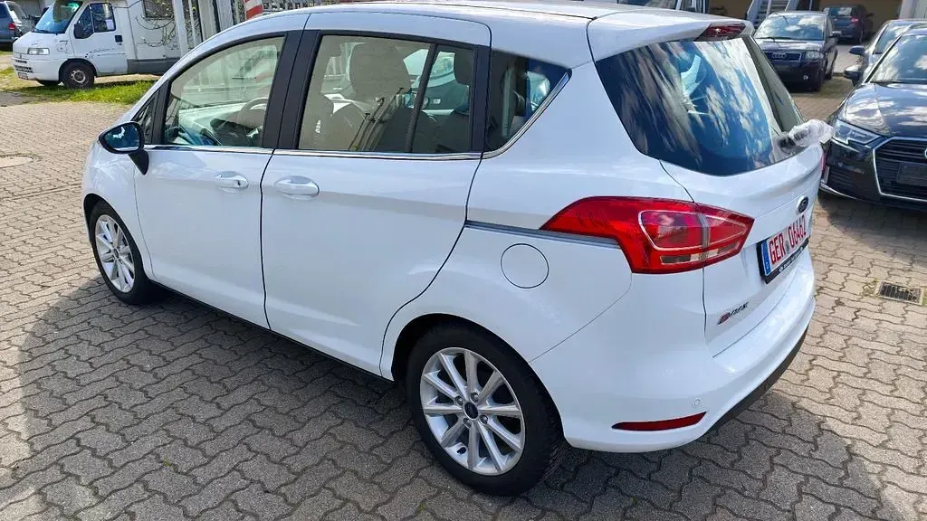 Gebraucht Ford B-MAX Titanium 105 PS (77 kW) 2015 Weiß Van / Kleinbus