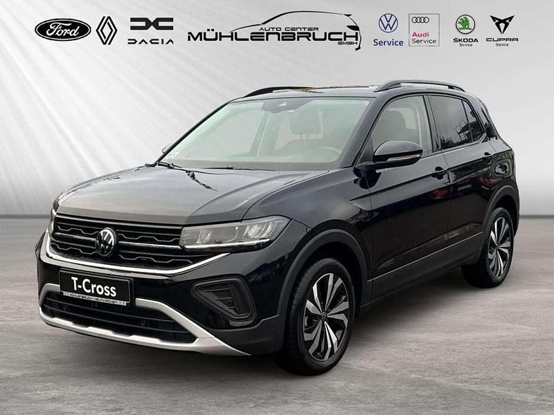 Deep black perleffekt Gebraucht 2024 VW T-Cross Life SUV | 20.999 € (Fairer Preis) - Bild 1/4