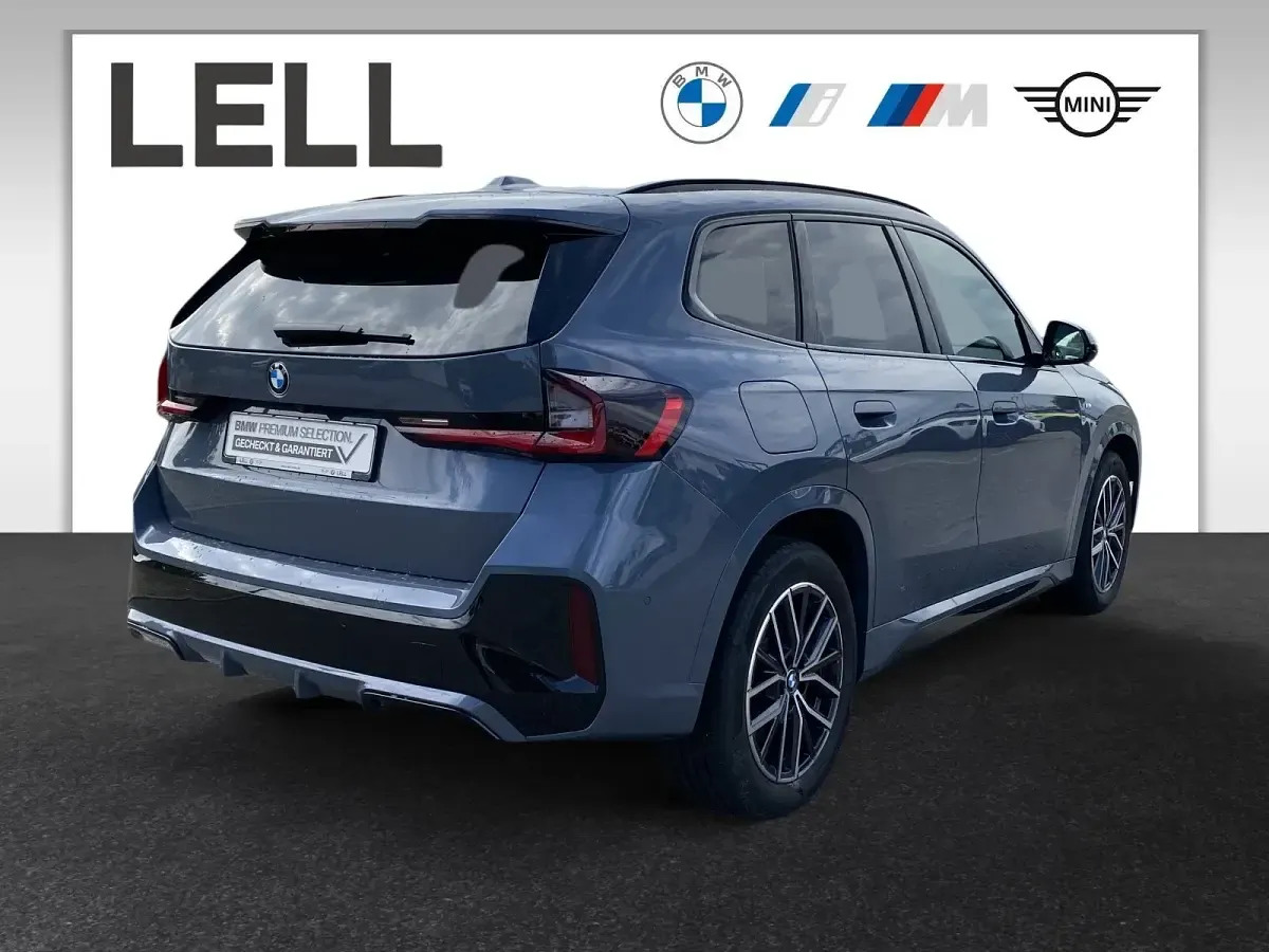 Gebraucht BMW X1 M Sport 156 PS (114 kW) 2023 Bmw individual storm bay SUV