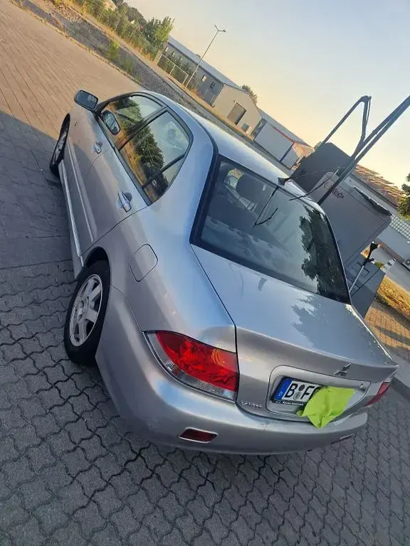 Gebraucht Mitsubishi Lancer Comfort Edition 98 PS (72 kW) 2004 Silber Limousine