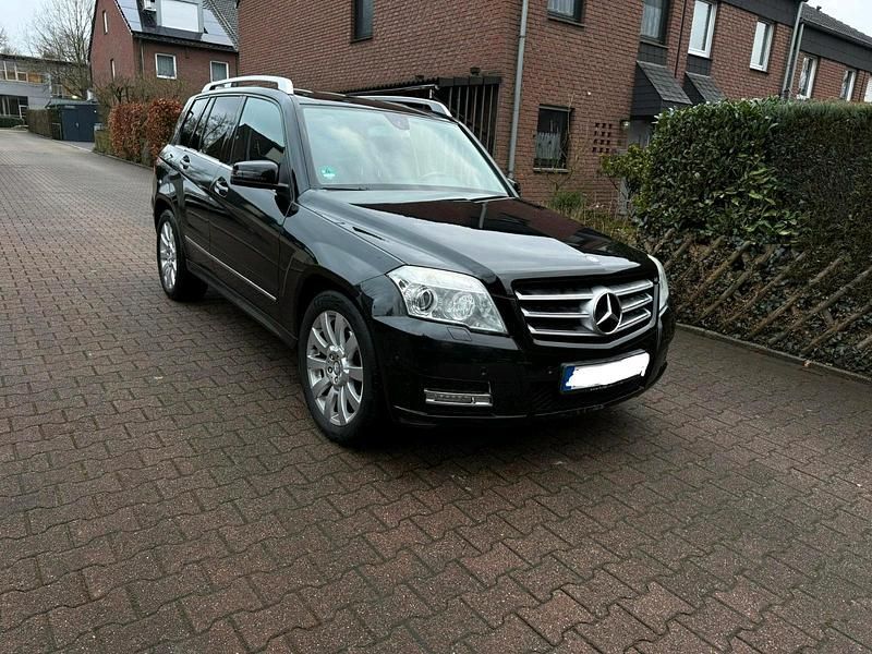 Gebraucht Mercedes GLK350 231 PS (169 kW) 2010 Schwarz SUV