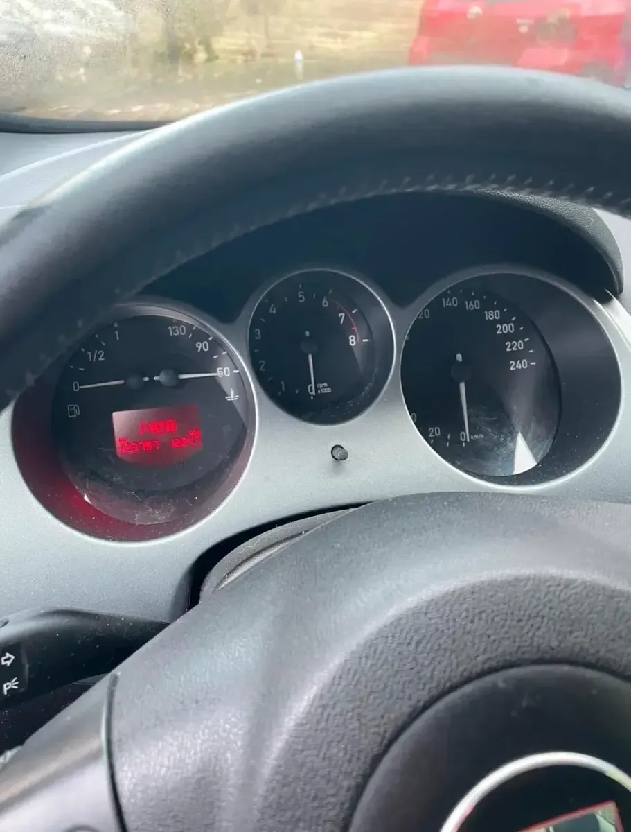 Second-hand Seat Altea 105 CP (77 kW) 2007 Argintiu SUV