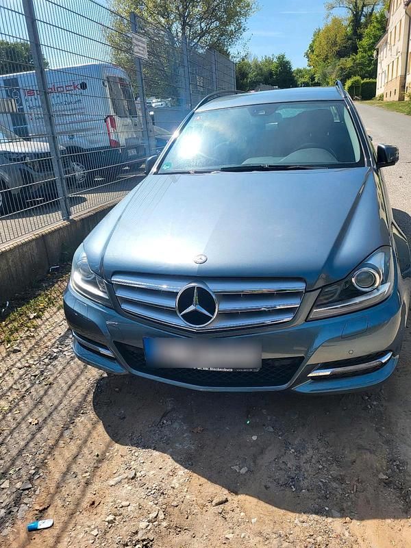 Gebraucht 2012 Mercedes C220 Kombi | 7.300 € (Guter Preis) - Bild 1/2