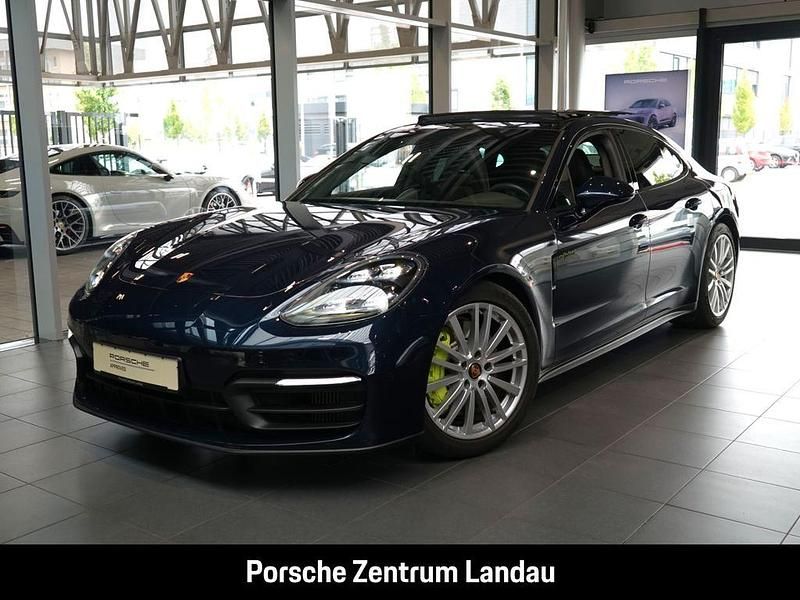 Blau Gebraucht 2022 Porsche Panamera 4 Platinum Edition Limousine | 79.890 € (Superpreis) - Bild 1/4