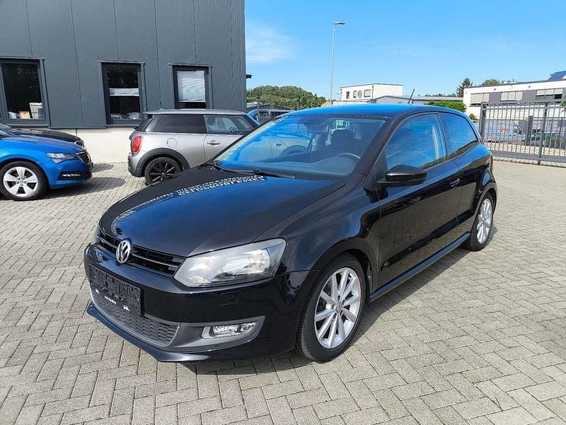 Schwarz (metallic) Gebraucht 2012 VW Polo Style Kleinwagen | 5.899 € (Fairer Preis) - Bild 1/4